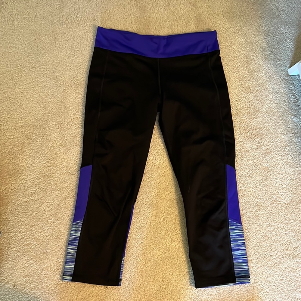 Old Navy Capri Leggings